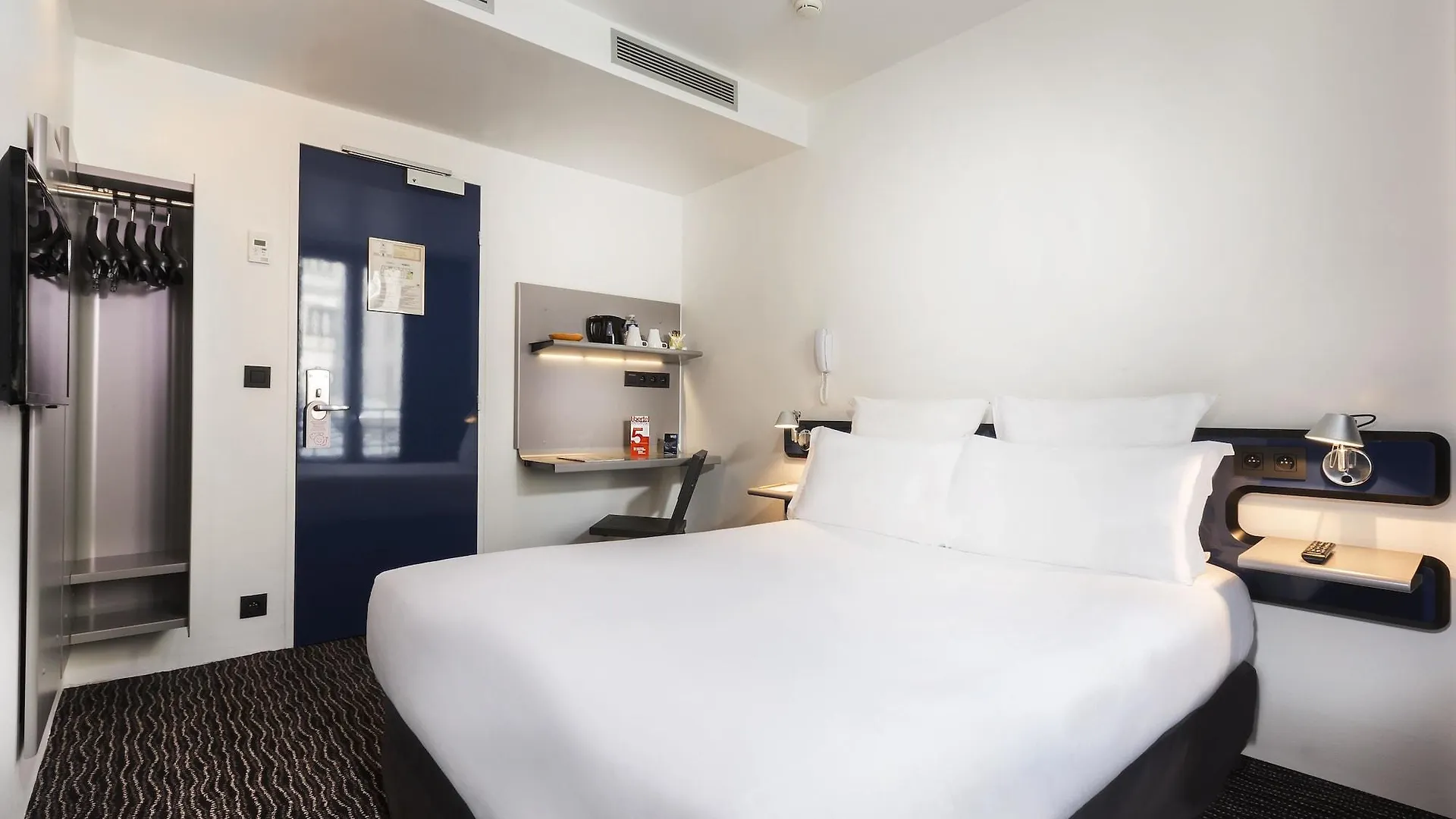 Hotel Libertel Canal Saint Martin Paris