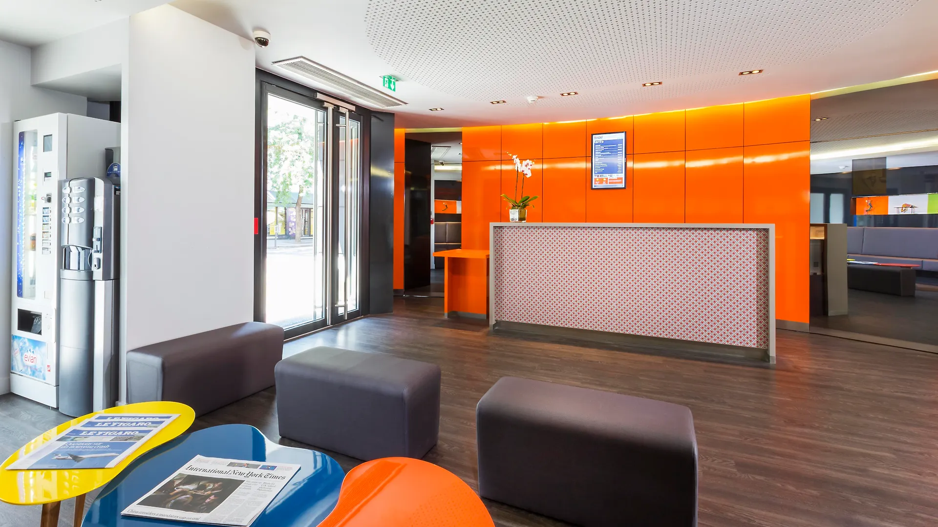 Hotel Libertel Canal Saint Martin 3*
