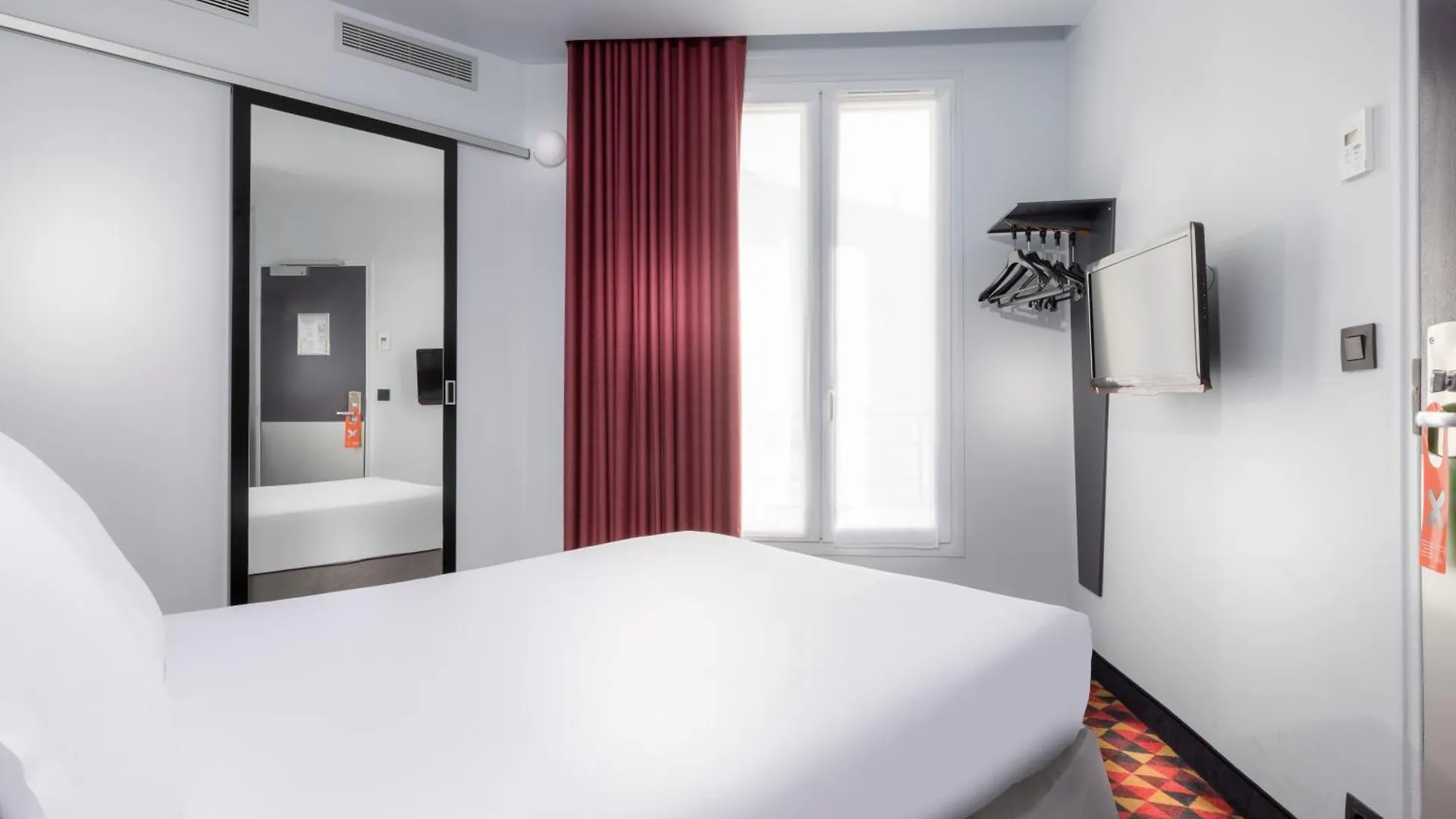 Libertel Canal Saint Martin Hotel
