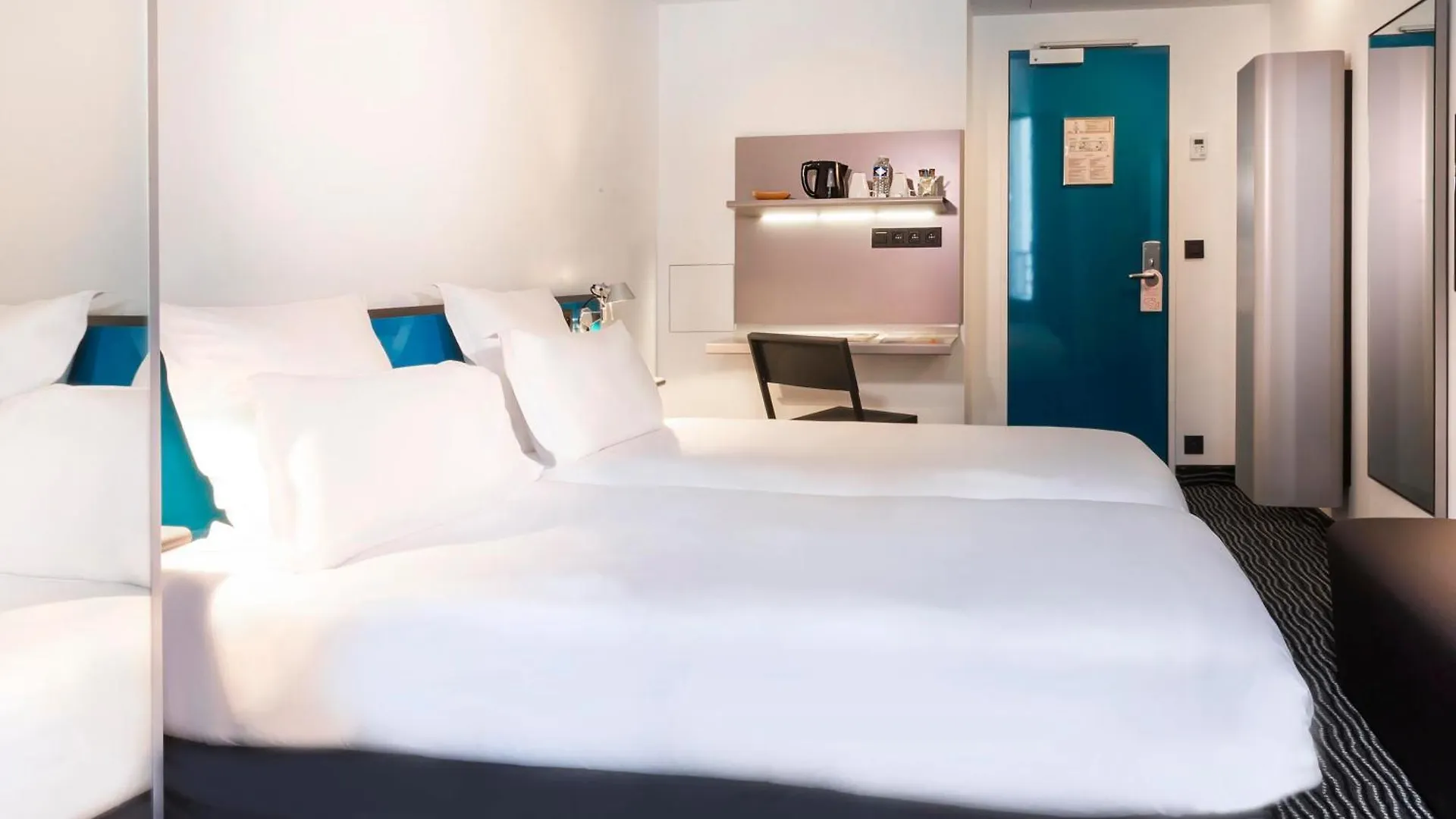 Libertel Canal Saint Martin Hotel